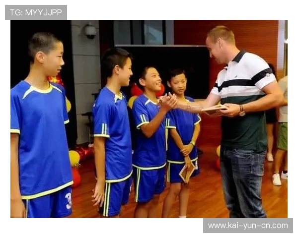 校园足球教练培训计划:68名专业教练入驻滨江区中小学 校园足球教练培训计划:68名专业教练入驻滨江区中小学