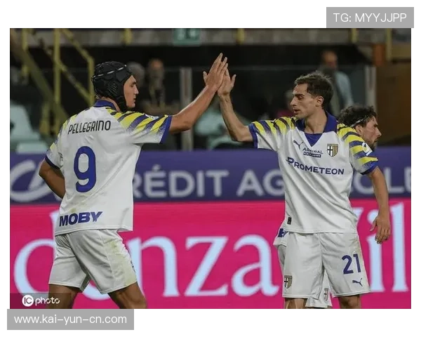 帕尔马门将失误送单刀，佩莱格里诺挑射锁定胜局